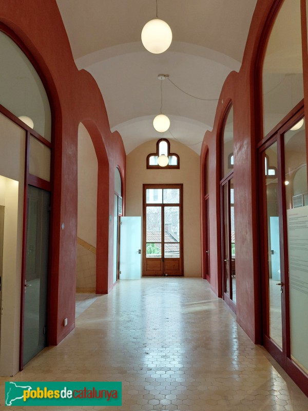 Barcelona - Hospital de la Santa Creu i Sant Pau. Pavelló de Sant Salvador. Antics despatxos mèdics (Foto: Sergi Suárez, 2026) Barcelona - Hospital de la Santa Creu i Sant Pau. Pavelló de Sant Salvador. Antics despatxos mèdics