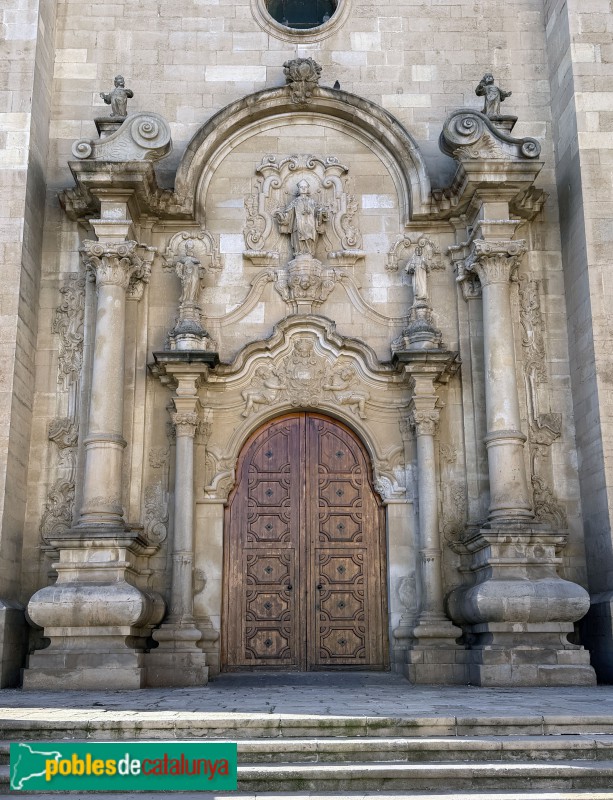 Aitona - Església de Sant Antolí. Portada