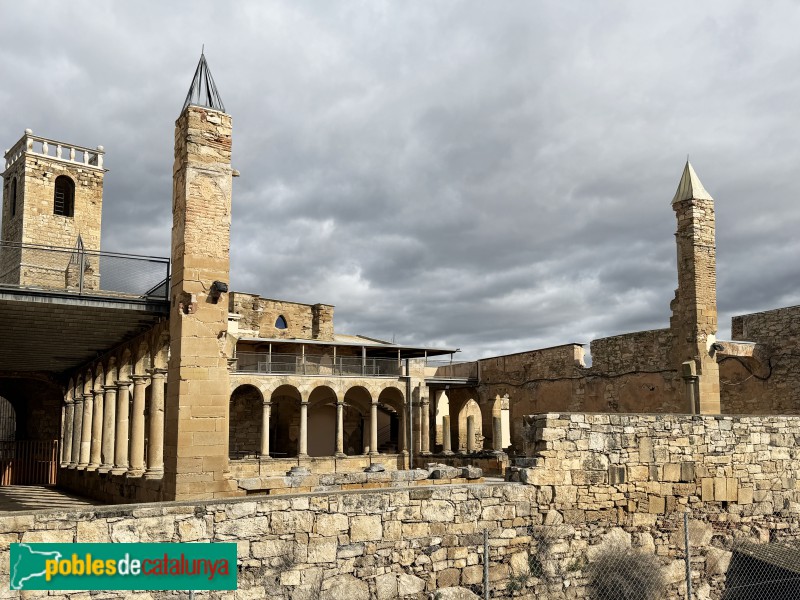 Seròs - Monestir de la M.D. dels Àngels d'Avinganya