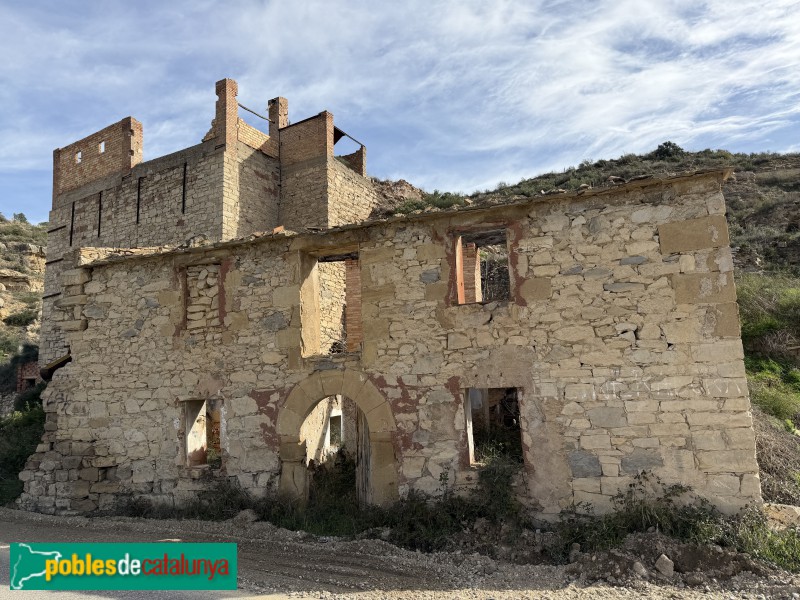 La Granja d'Escarp - Conjunt de la fàbrica de ciment