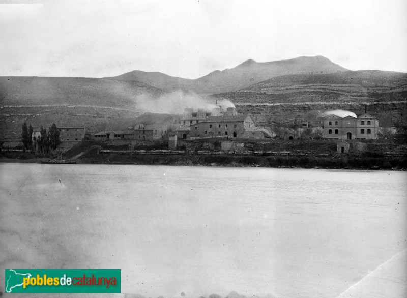 La Granja d'Escarp - Conjunt de la fàbrica de ciment