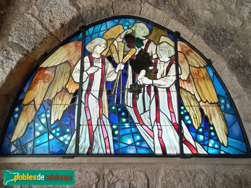Montblanc - Hostal dels Àngels. Vitrall de Balanyà
