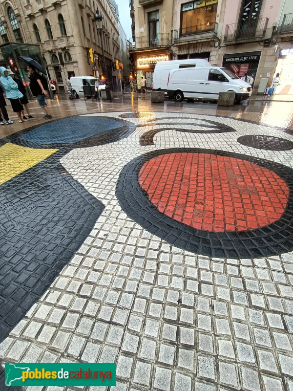 Barcelona - Mosaic del Pla de l'Os (Joan Miró)