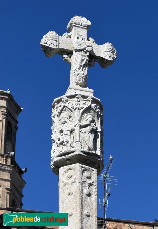 Almenar - Creu de terme. Reproducció (Foto: Albert Esteves, 2026) Almenar - Creu de terme. Reproducció