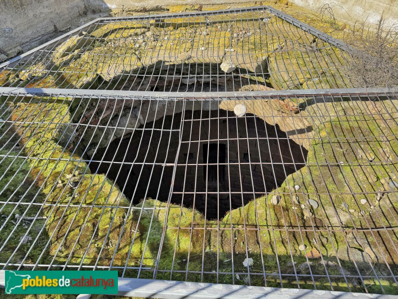 Almenar - Pou de gel (Foto: Albert Esteves, 2026) Almenar - Pou de gel