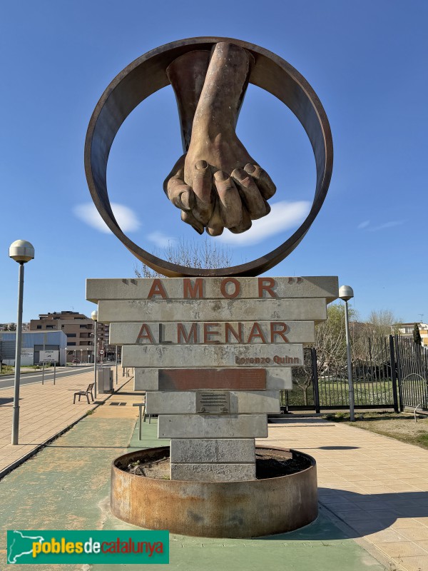 Almenar - Escultura <i>Amor</i>
