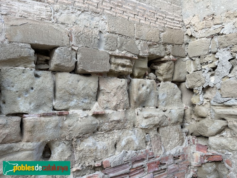 Alguaire - Santuari de Santa Maria del Merli. Detall de l'aparell