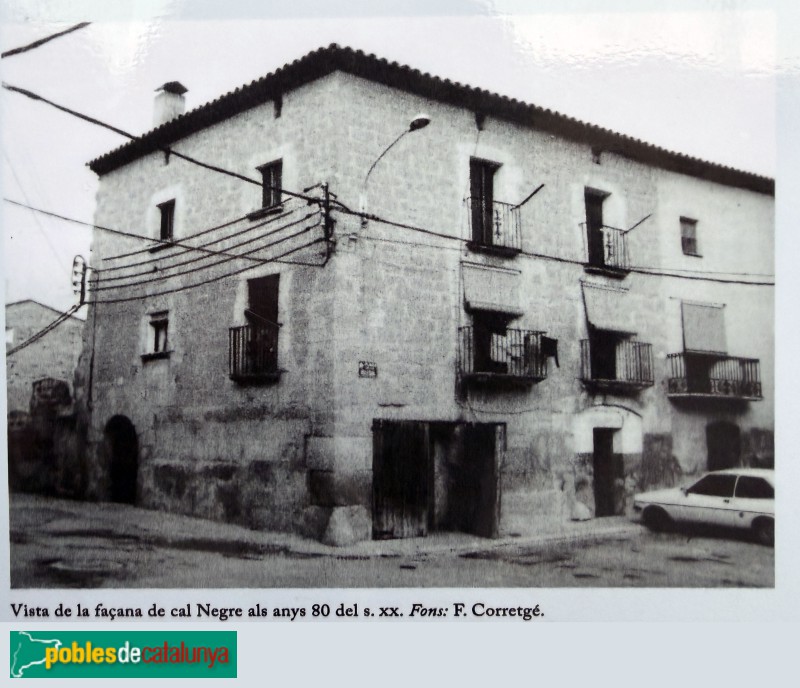 Alpicat - Cal Negre als anys vuitanta (cartell in situ)