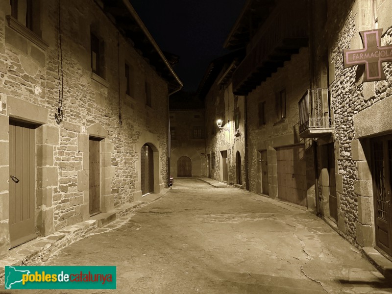 Rupit - Un carrer de nit