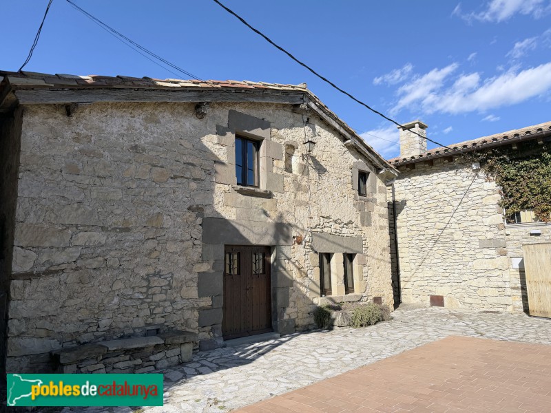 Tavertet - Carrer Mondois. Cal Venc