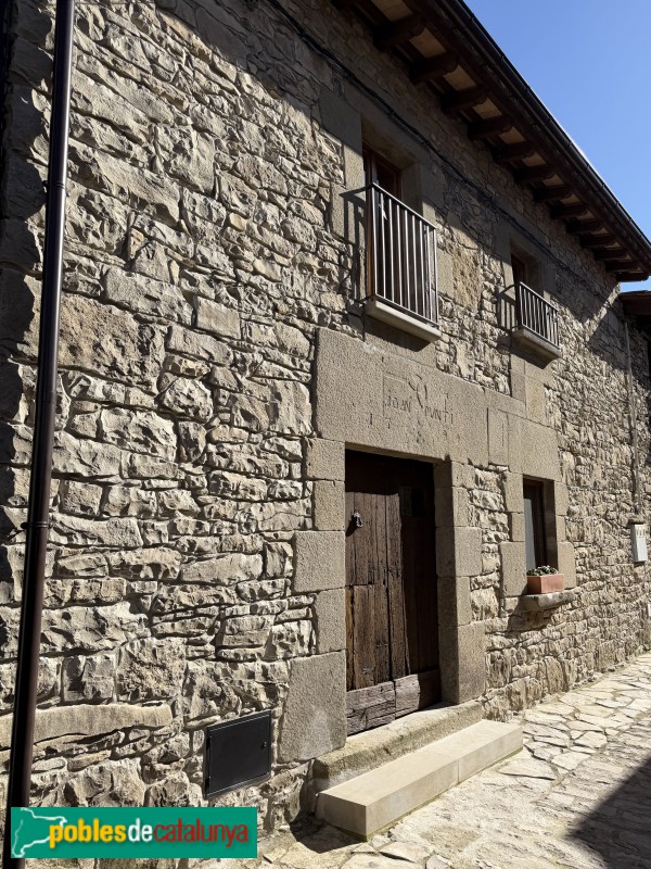 Tavertet - Carrer de Baix. Can Crosas