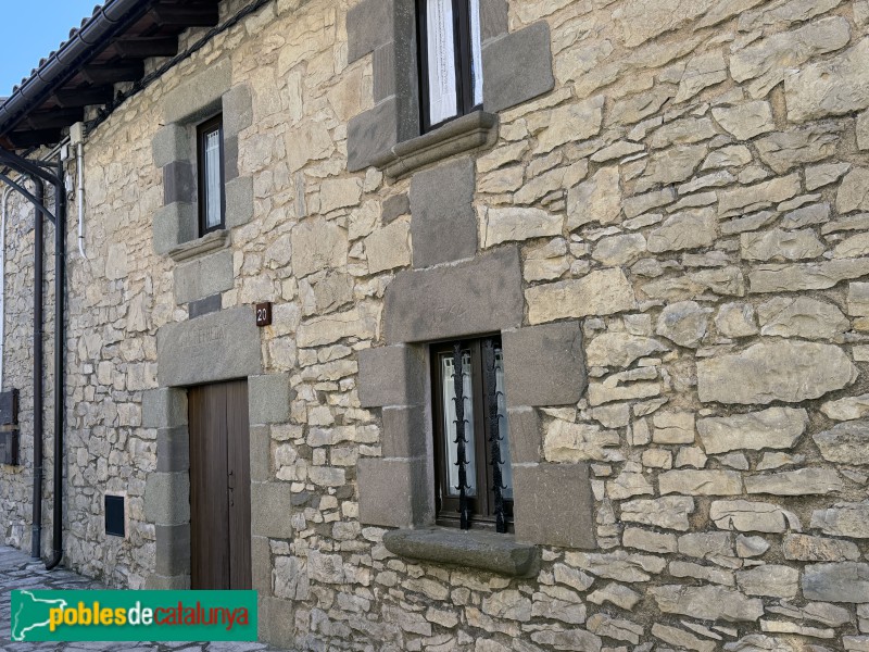 Tavertet - Carrer de Baix. Can Refredat