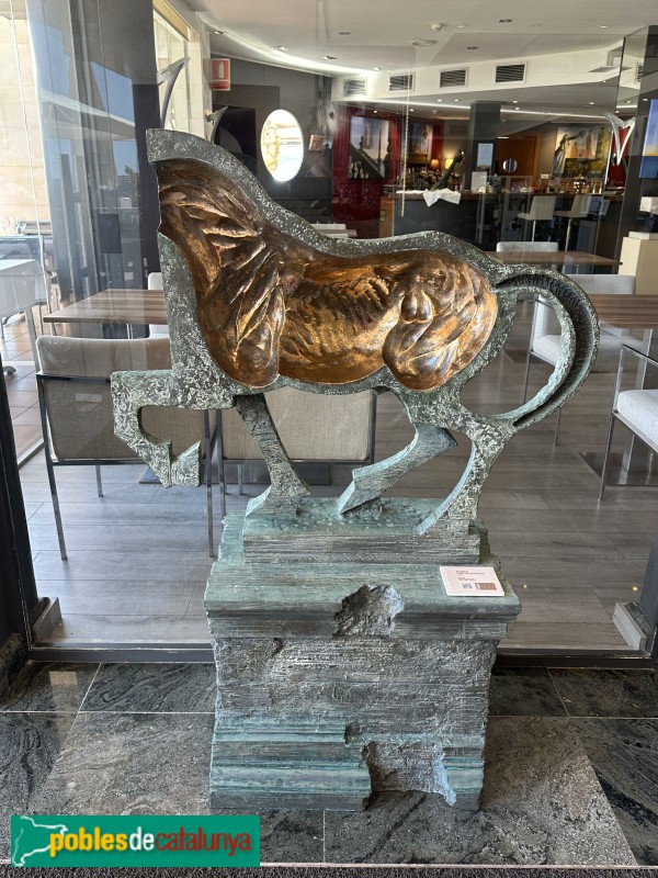 Sitges - Hotel Estela. J.M. Subirachs, <i>Eqüestre</i>, 1977