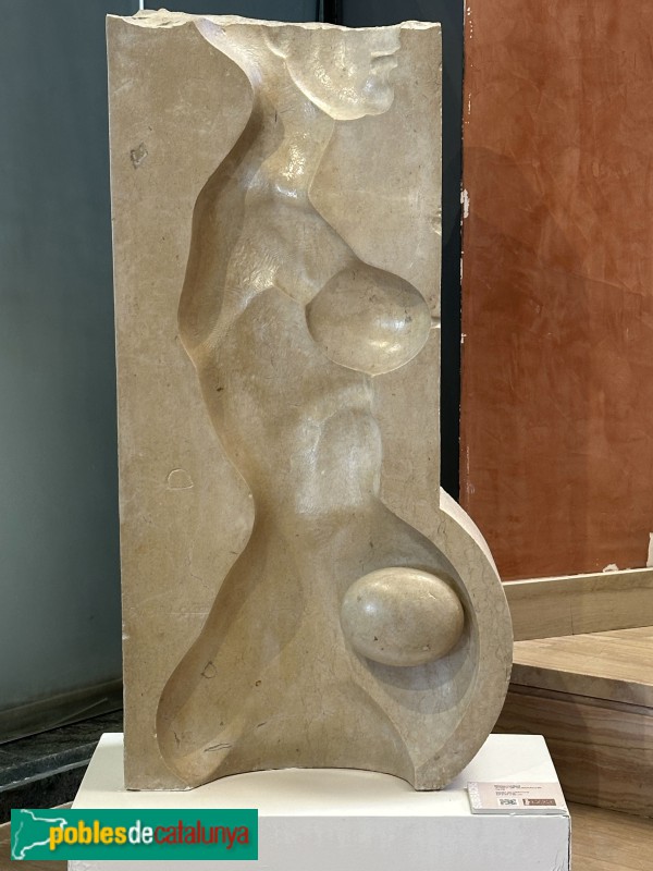 Sitges - Hotel Estela. J.M. Subirachs, <i>Maternitat</i>, 1983