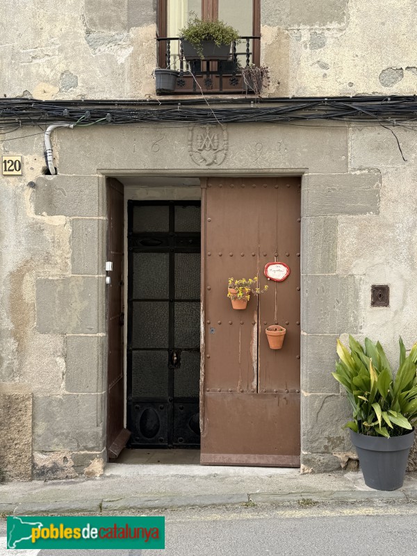 L'Esquirol - Carrer Major, 120