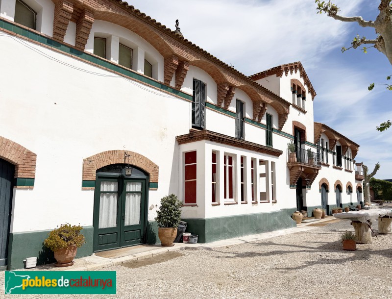 Reus - Granja Roca-Soldevila. Edifici residencial