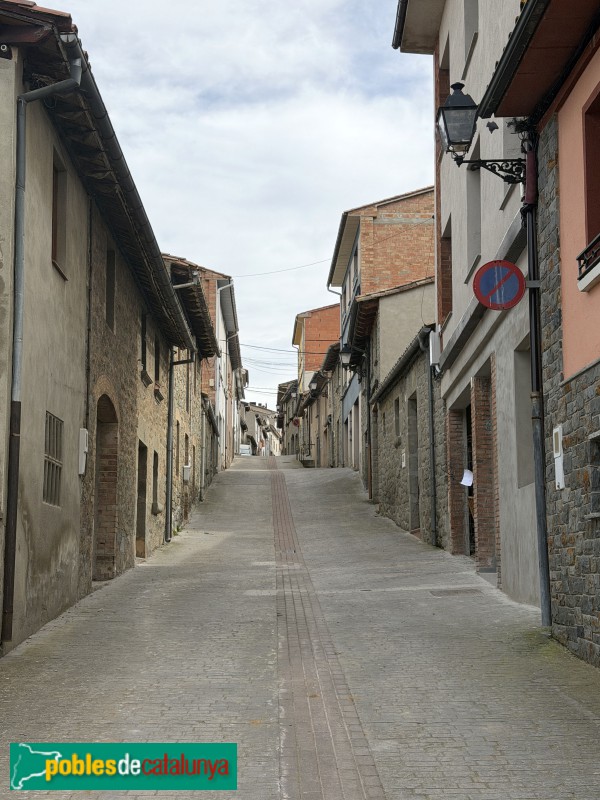L'Esquirol - Carrer Nou