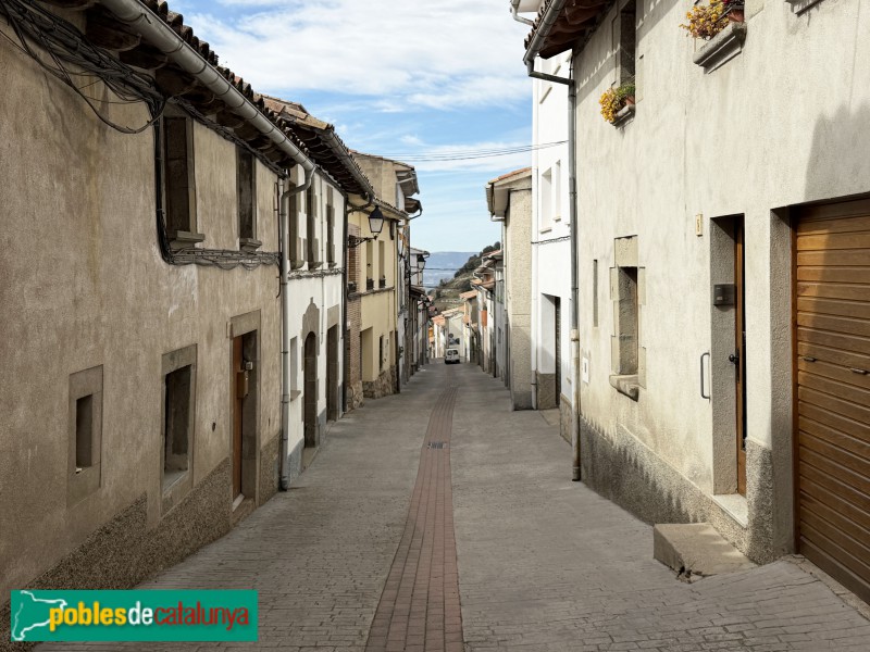 L'Esquirol - Carrer Nou