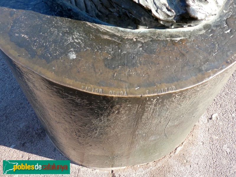 Sant Boi de Llobregat - Escultura El Salvatge