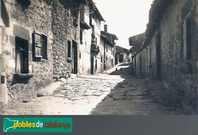 L'Esquirol - Carrer Major. Postal antiga