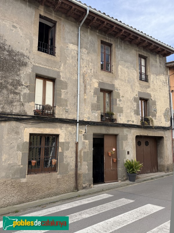 L'Esquirol - Carrer Major, 120