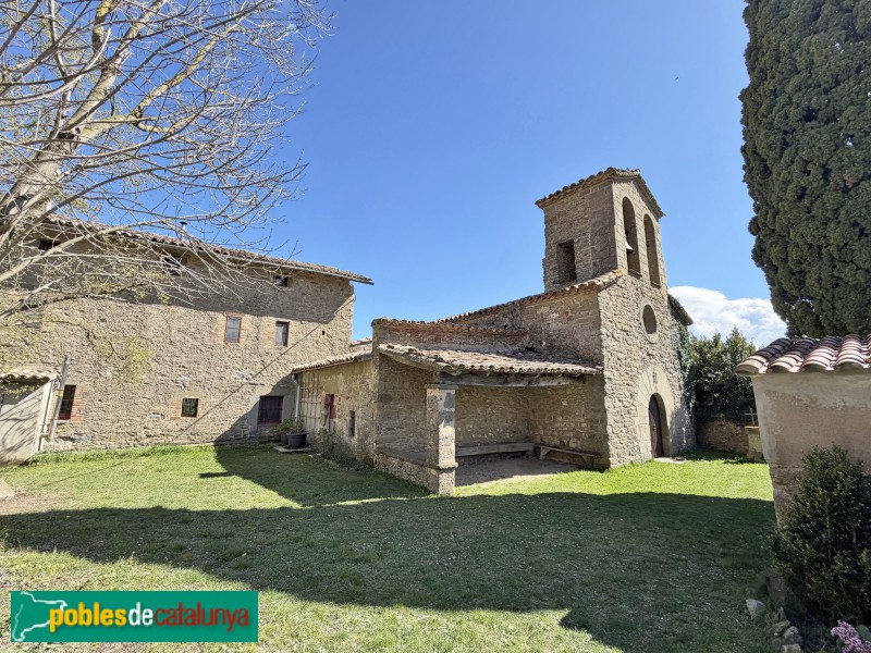 L'Esquirol - Església i rectoria de Sant Julià de Cabrera