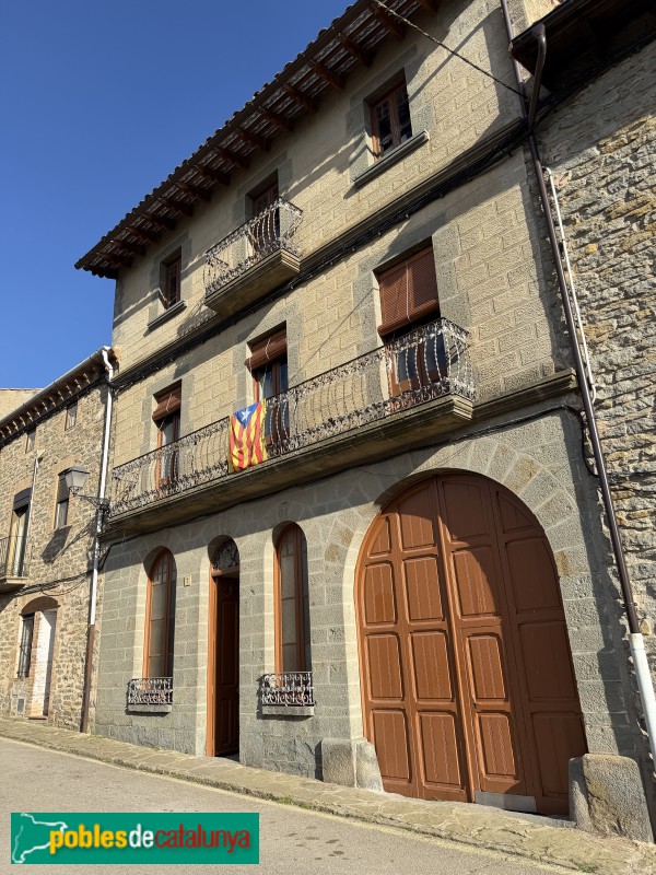 L'Esquirol - Cantonigròs. Carrer Major