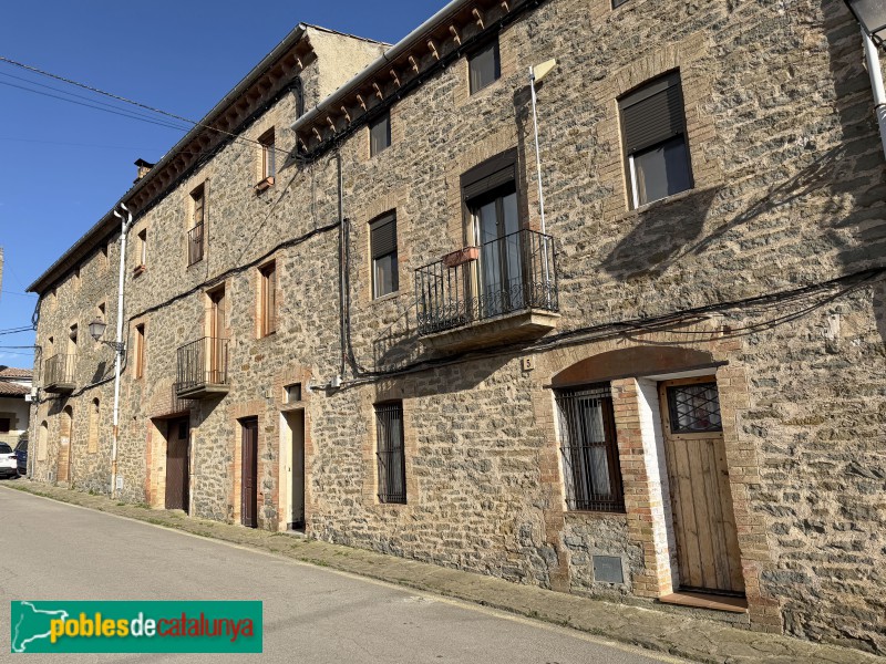 L'Esquirol - Cantonigròs. Carrer Major