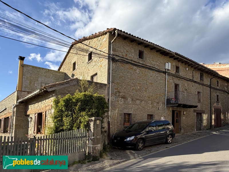 L'Esquirol - Cantonigròs. Carrer Major