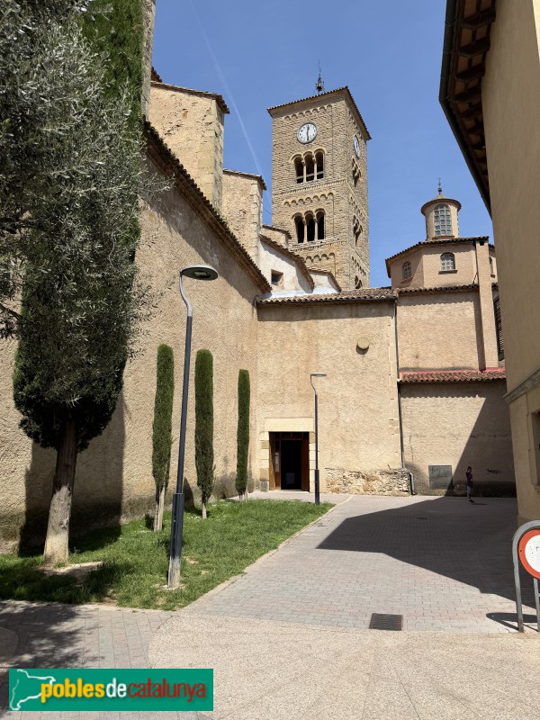 Taradell - Església Sant Genís (Foto: Albert Esteves, 2026) Taradell - Església Sant Genís