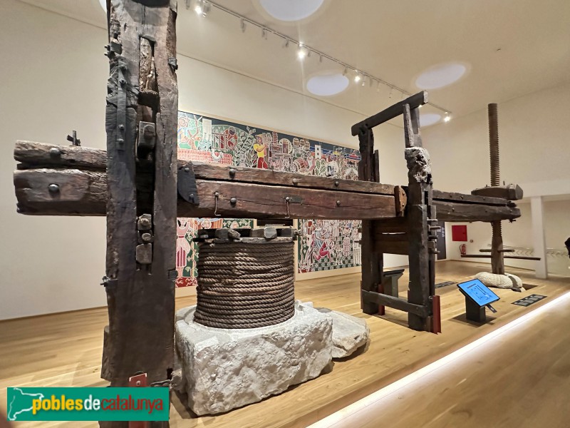 Vilafranca del Penedès - Vinseum. Premsa de biga (Foto: Albert Esteves, 2026) Vilafranca del Penedès - Vinseum. Premsa de biga