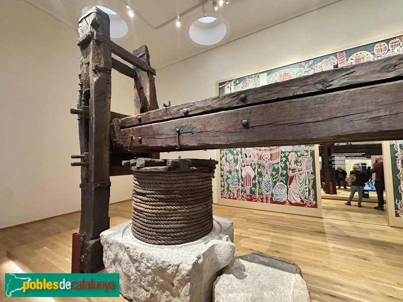 Vilafranca del Penedès - Vinseum. Premsa de biga (Foto: Albert Esteves, 2026) Vilafranca del Penedès - Vinseum. Premsa de biga