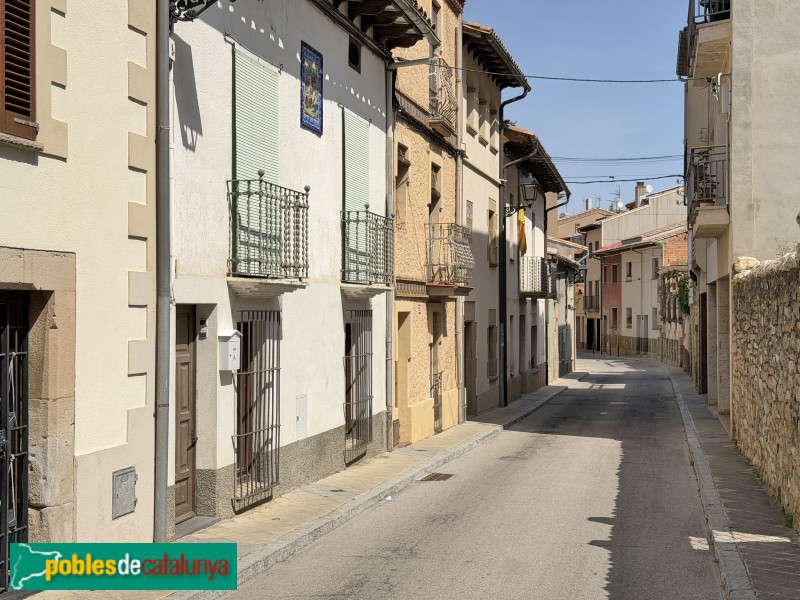Taradell - Carrer de la Vila (Foto: Albert Esteves, 2026) Taradell - Carrer de la Vila