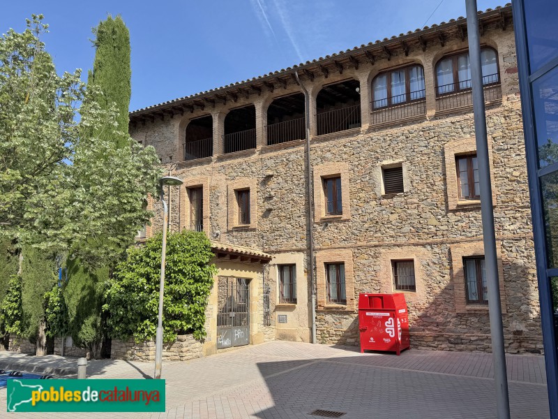 Taradell - Rectoria (Foto: Albert Esteves, 2026) Taradell - Rectoria