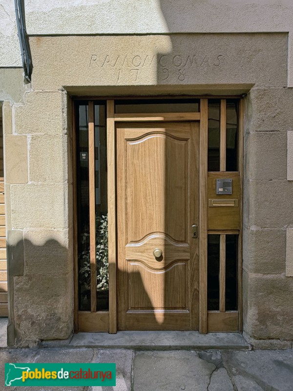 Sant Julià de Vilatorta - Carrer Montseny. Llinda de 1798 (Foto: Albert Esteves, 2026) Sant Julià de Vilatorta - Carrer Montseny. Llinda de 1798