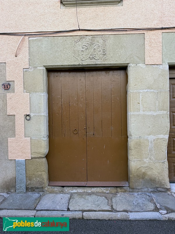Sant Julià de Vilatorta - Carrer Montseny. Llinda de 1793 (Foto: Albert Esteves, 2026) Sant Julià de Vilatorta - Carrer Montseny. Llinda de 1793