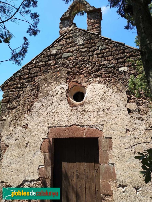 Sant Llorenç Savall - Sant Pere de Mur (Foto: <i>Cos d'Agents Rurals -invarquit.cultura.gencat.cat-</i>, 2018) Sant Llorenç Savall - Sant Pere de Mur