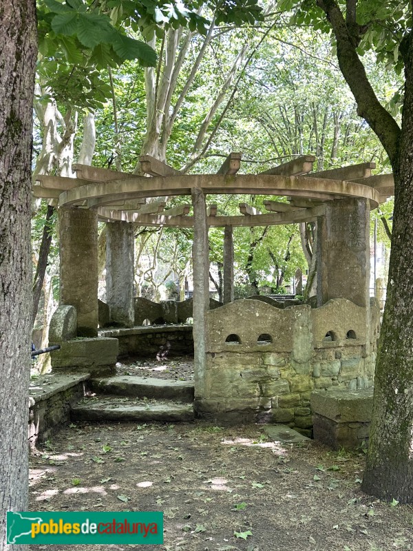 Sant Julià de Vilatorta - Parc de les Set Fonts (Foto: Anna Corcoll, 2026) Sant Julià de Vilatorta - Parc de les Set Fonts