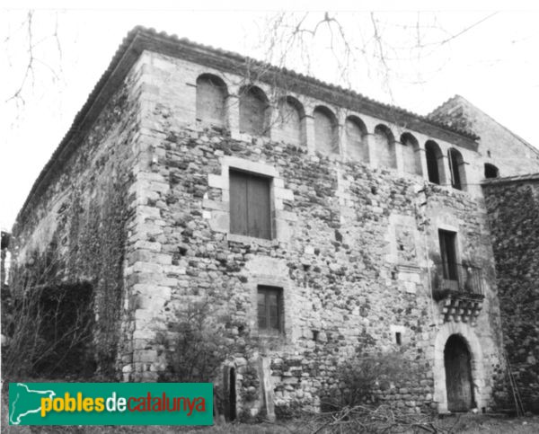 Sant Gregori - Castell de Taialà (Foto: Antoni Pladevall -invarquit.cultura.gencat.cat-, 1988) Sant Gregori - Castell de Taialà