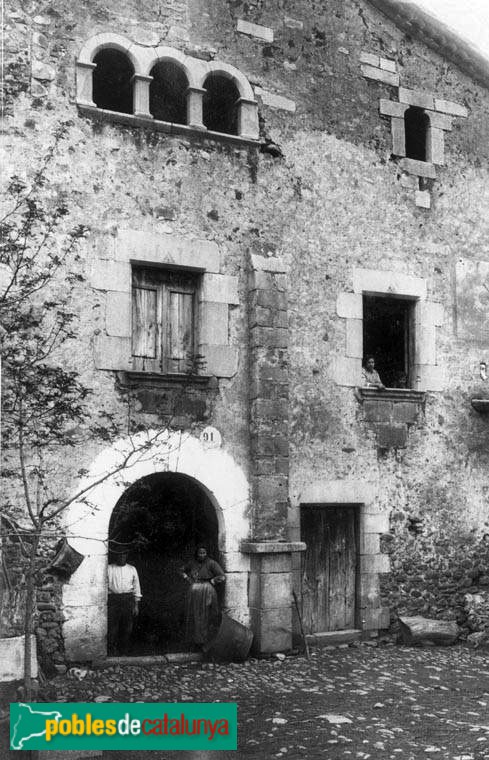 Sant Gregori - La Casassa de Pla d'en Prat (Foto: Anònima -Arxiu Fotogràfic Centre Excursionista de Catalunya, 1890-1918) Sant Gregori - La Casassa de Pla d'en Prat