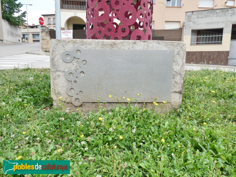 Roda de Ter - Monument als donants