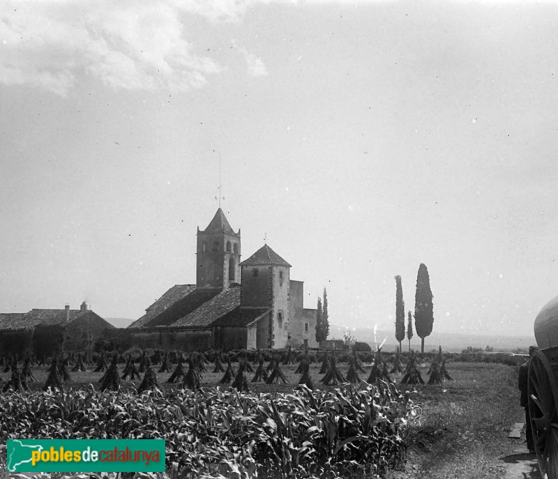 Canet d'Adri - Església de Sant Vicenç (Foto: <i>Josep Salvany - Fons Salvany. Biblioteca de Catalunya-</i>, 1924) Canet d'Adri - Església de Sant Vicenç