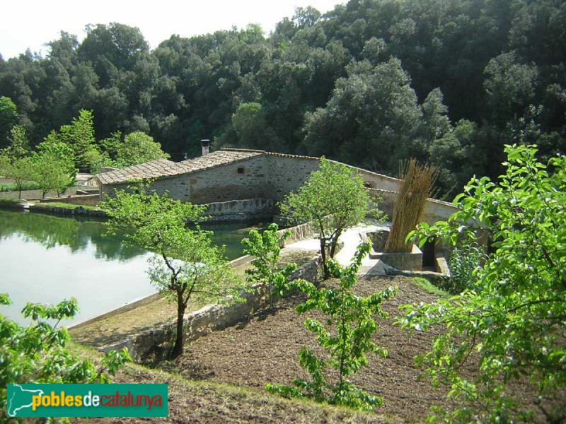 Canet d'Adri - Molí d'en Baptista (Foto: <i>Cos d'Agents Rurals -invarquit.cultura.gencat.cat-</i>, 2014) Canet d'Adri - Molí d'en Baptista