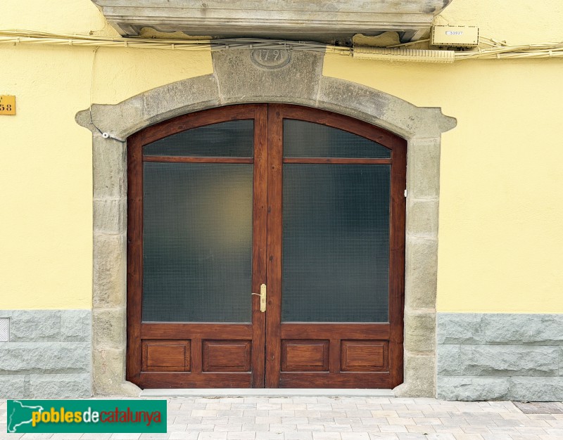 Calldetenes - Casa al carrer Gran, 58