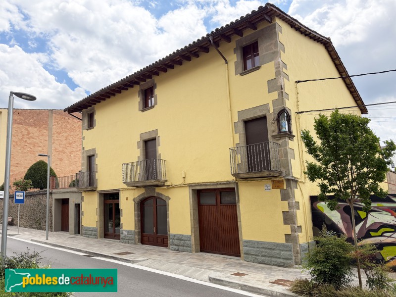 Calldetenes - Casa al carrer Gran, 58