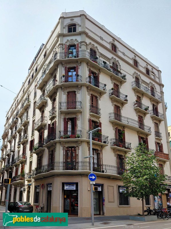 Barcelona - Edifici el Gurugú (Foto: Sergi Suárez, 2026) Barcelona - Edifici el Gurugú