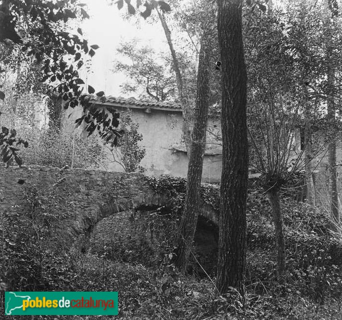 Calldetenes - Pont antic del Molí d'Alta-riba