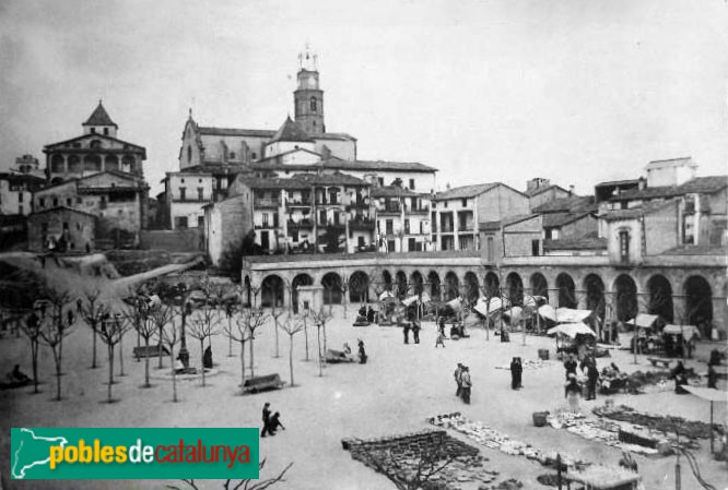Manlleu - Plaça de Fra Bernadí. Inicis segle XX