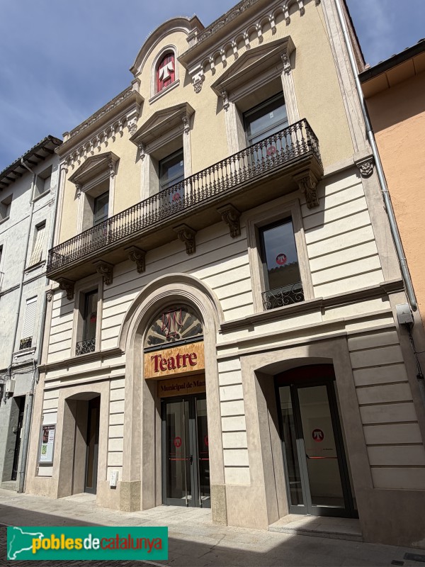 Manlleu - Centre Catòlic (Carrer del Pont, 9)