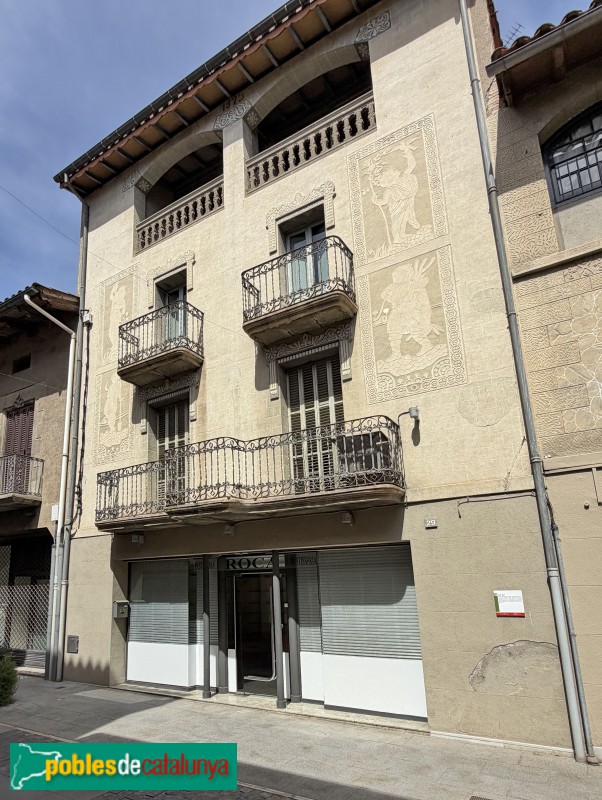 Manlleu - Casa Dot (carrer del Pont, 29) (Foto: Albert Esteves, 2026) Manlleu - Casa Dot (carrer del Pont, 29)